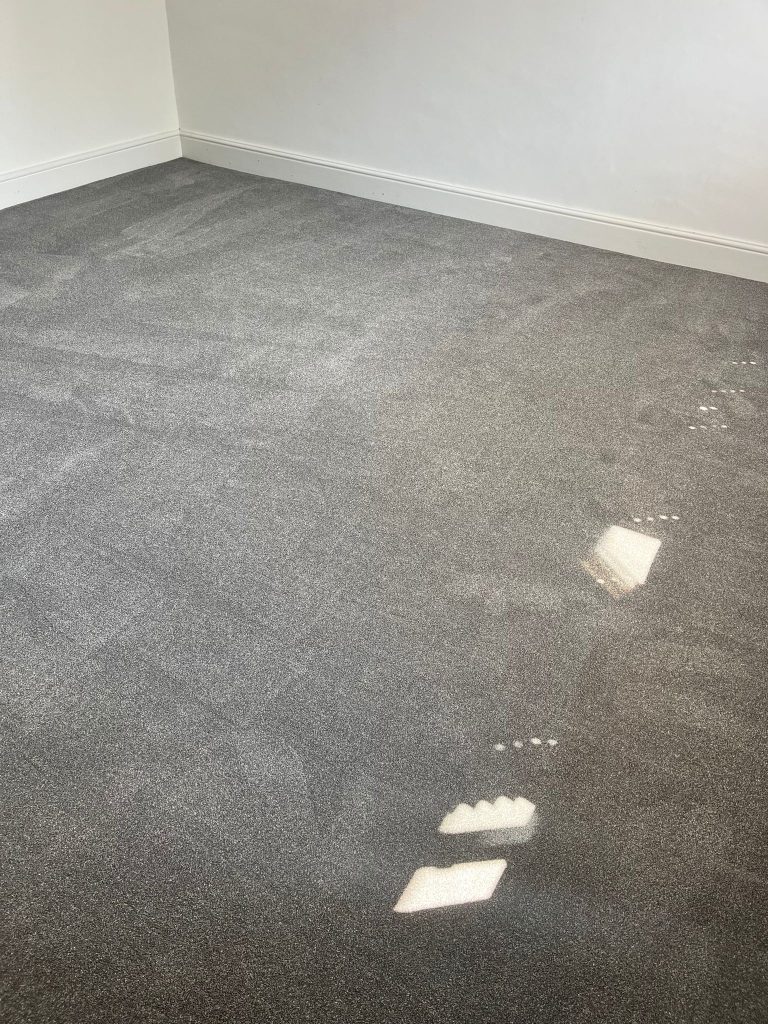 Lounge supply and fit in Cormar’s Primo Choice Elite carpet, colour Mercury 3