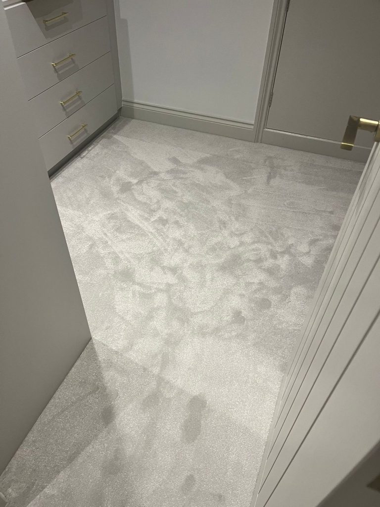 Very large bedroom 3 dressing rooms Cormars Silken Serenity carpet 03